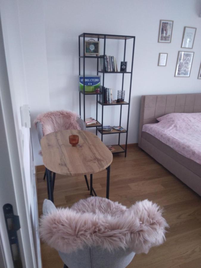 Studio Apartman Promenada Sarajewo Zewnętrze zdjęcie