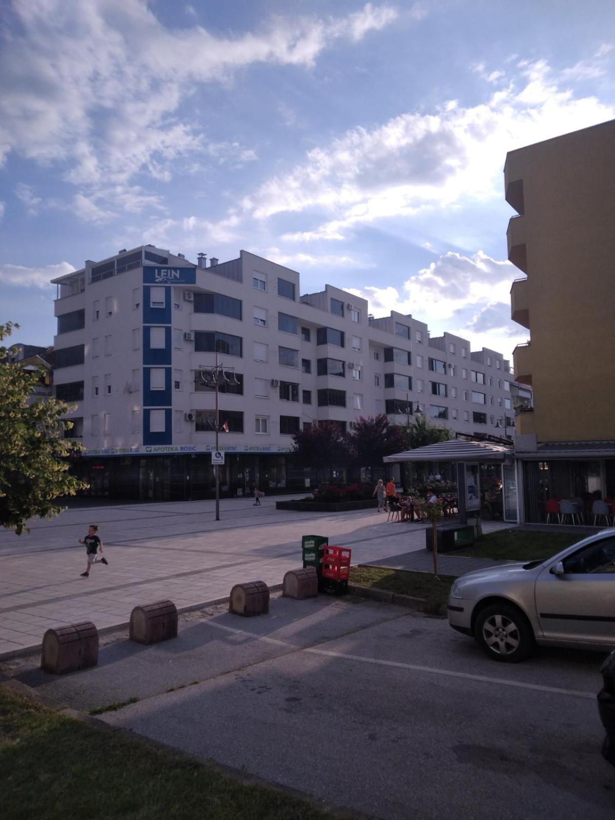 Studio Apartman Promenada Sarajewo Zewnętrze zdjęcie